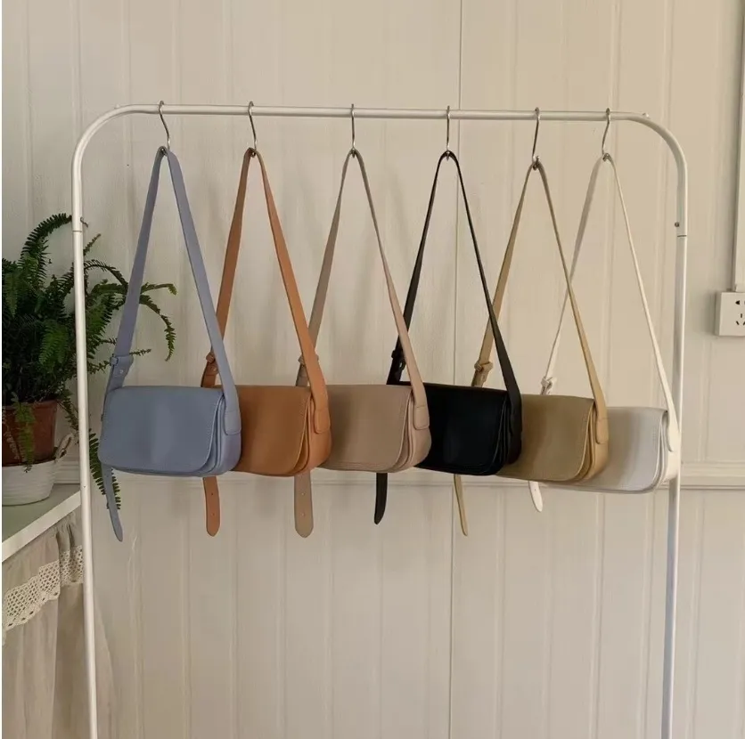 フラップスクエアショルダーバッグ | 詳細画像1