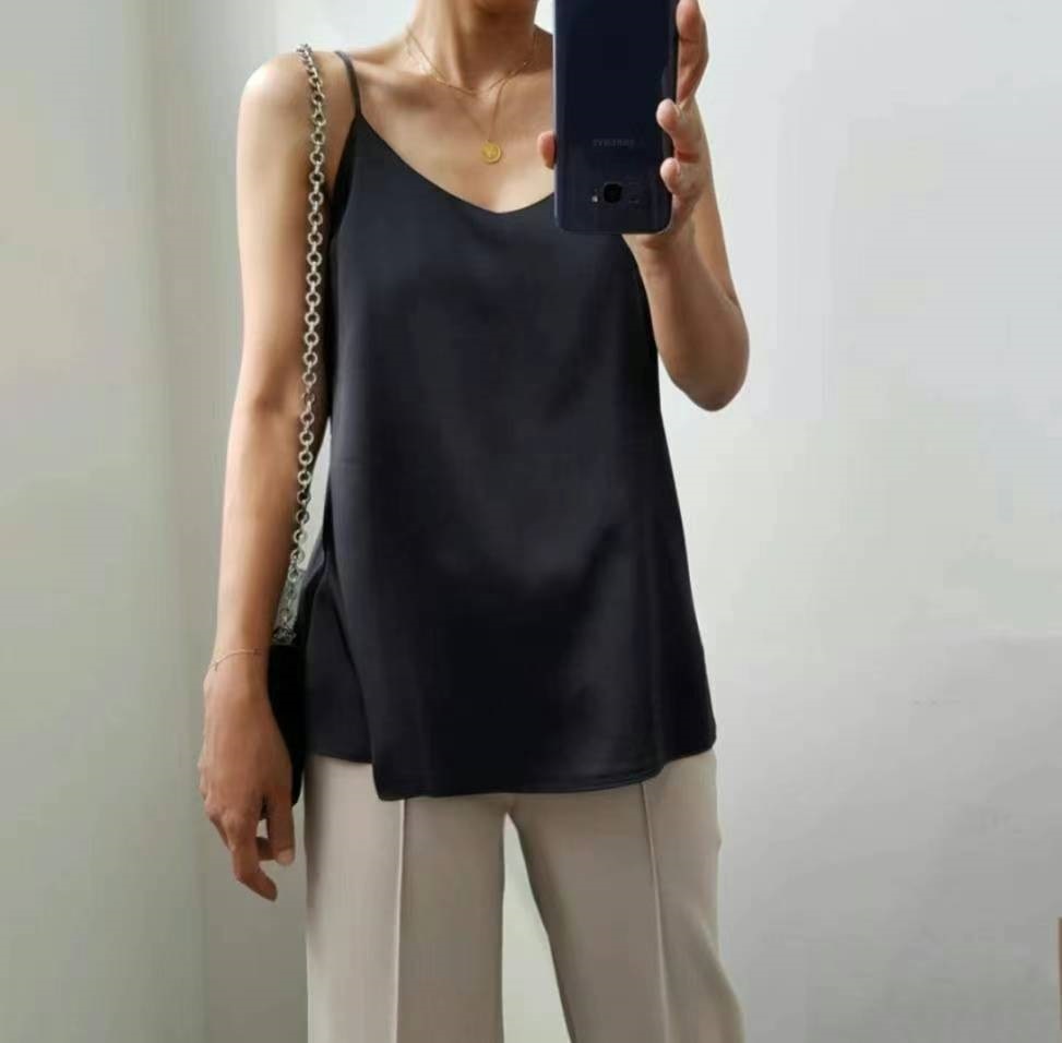 Vネックサテンキャミソールブラウス | 詳細画像2