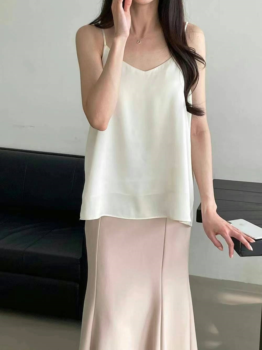 Vネックサテンキャミソールブラウス | 詳細画像5