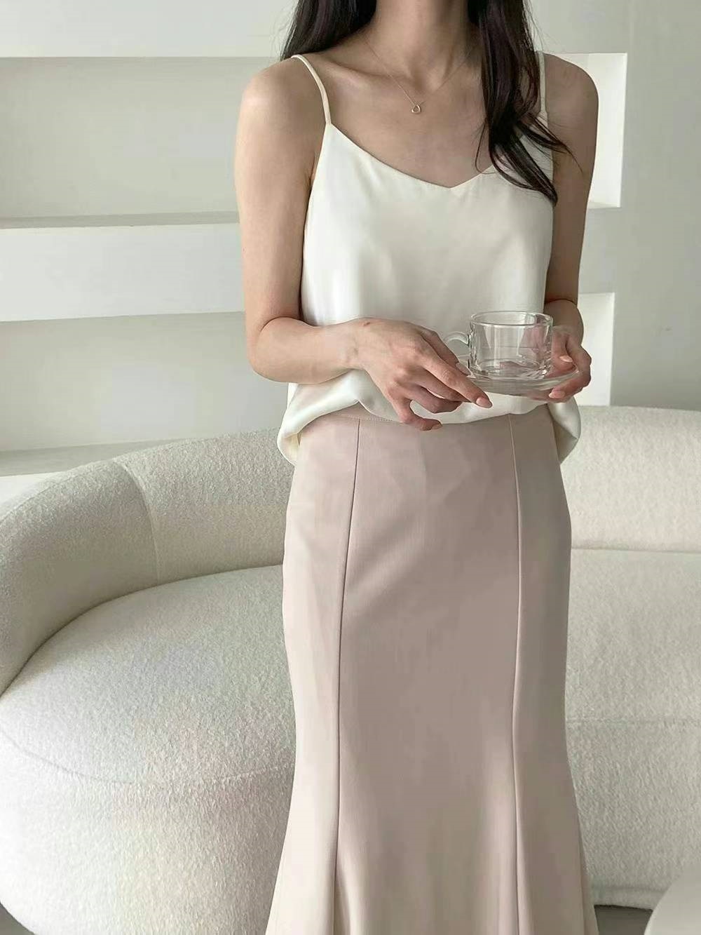 Vネックサテンキャミソールブラウス | 詳細画像8