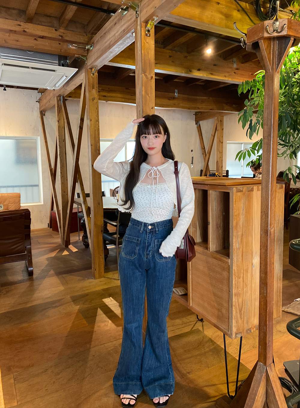 ステッチポケットフレアデニムパンツ | レディースファッション通販