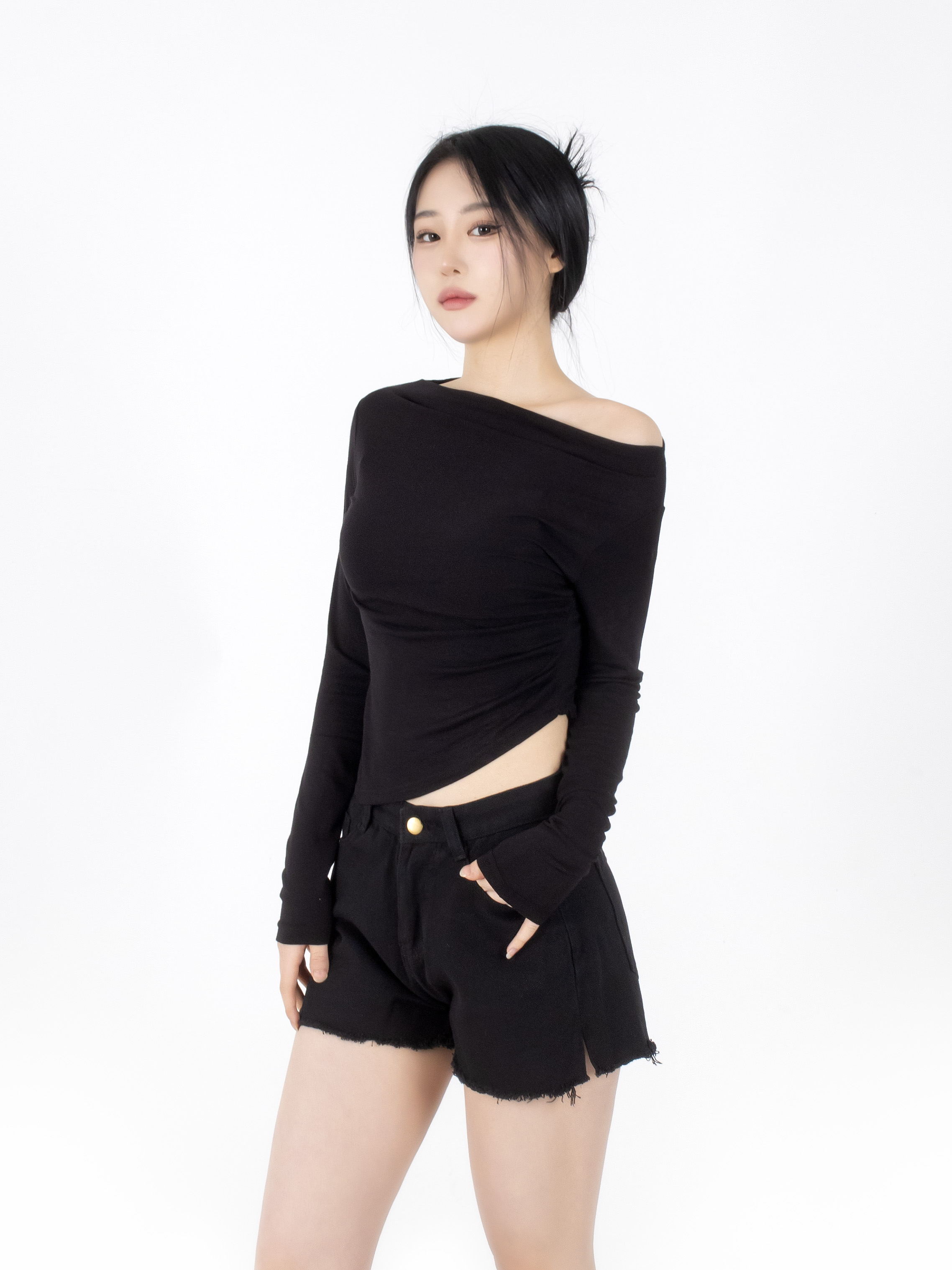 オフショルダーギャザーアンバランス長袖Tシャツ | 詳細画像10