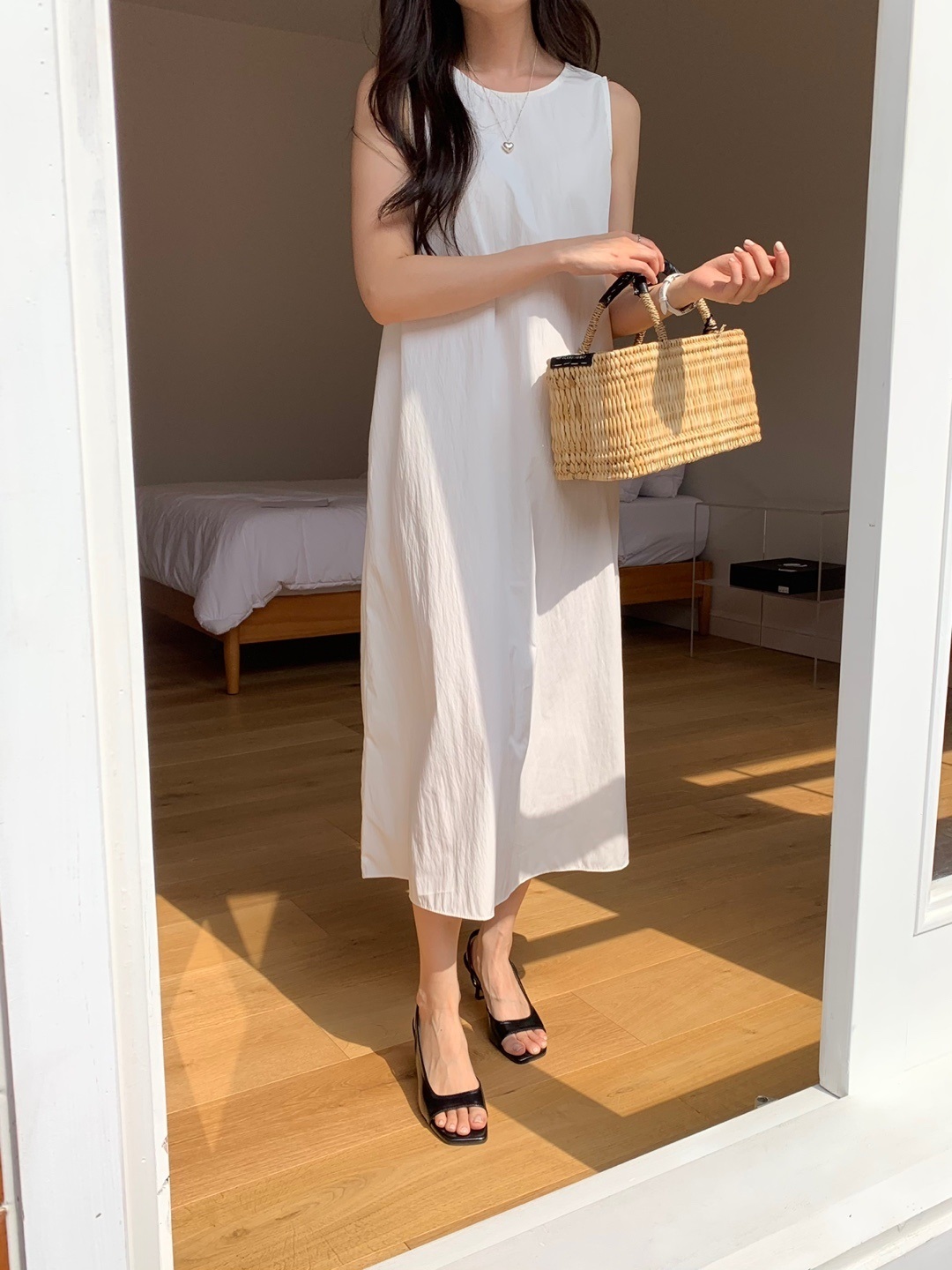 バックVカットリボンノースリワンピース | 詳細画像9