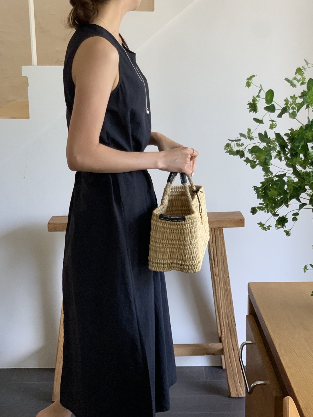 ストラップ付ドローコードノースリワンピース | 詳細画像11