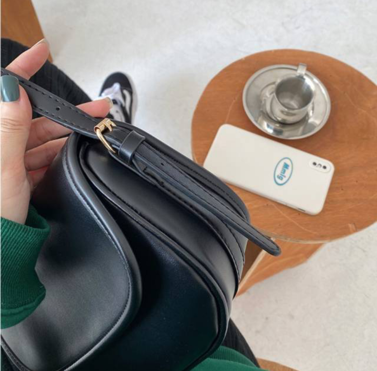 レザー調フラップショルダーバッグ | 詳細画像10