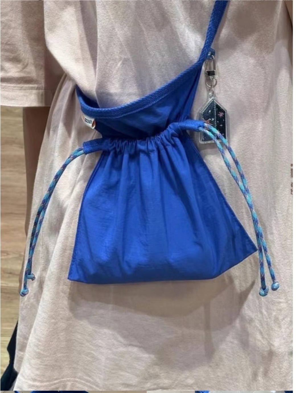 パターンドローコードサコッシュ | 詳細画像9