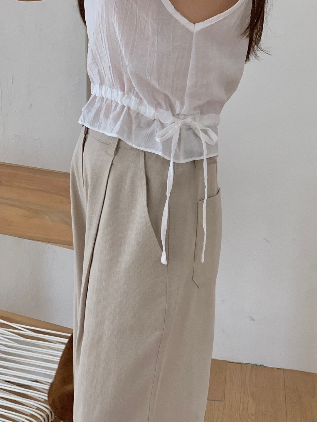 Vネックドロストペプラムストライプキャミブラウス | 詳細画像10