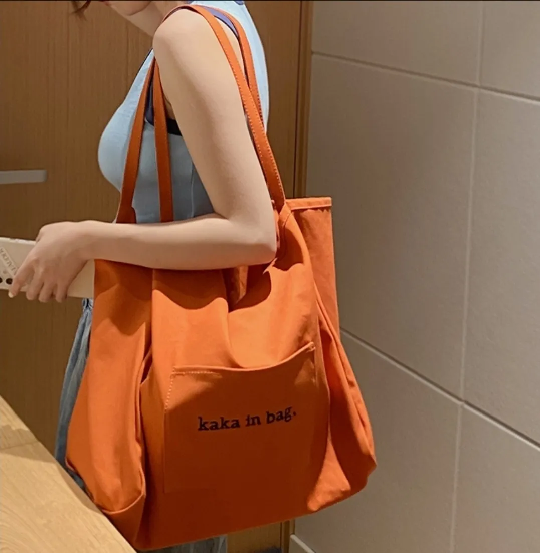 刺繍レタリングポケットビッグトートバッグ | 詳細画像1