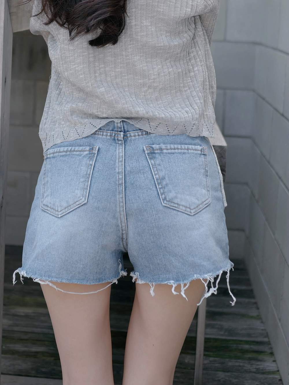 ツーボタンハイウエストデニムショートパンツ | 詳細画像4