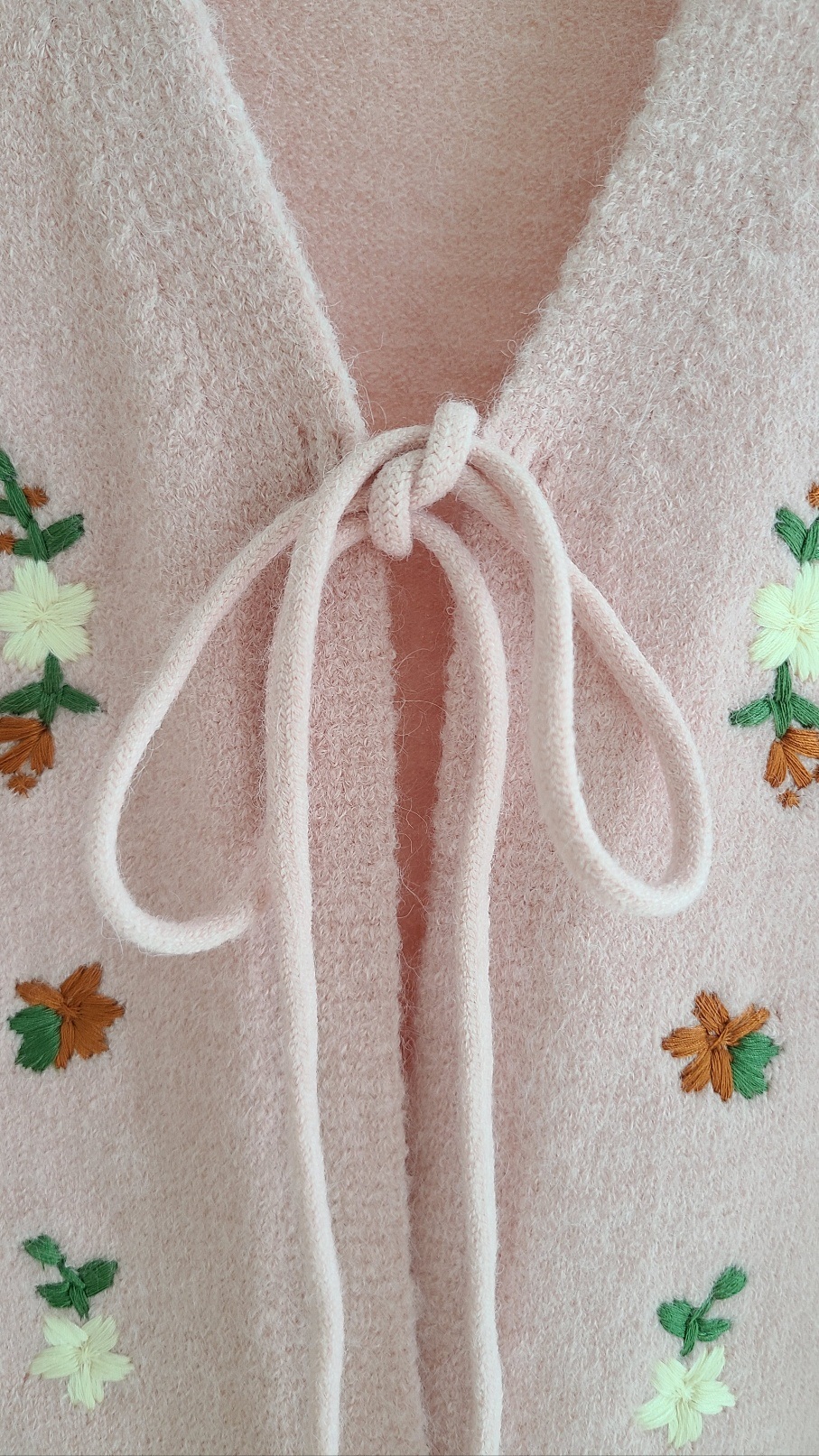 リボンVネック花柄刺繍ニットベスト | 詳細画像13