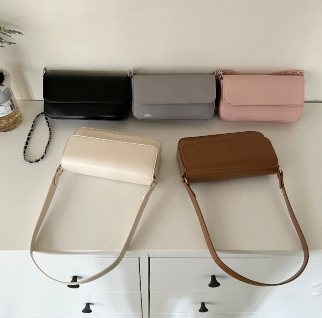 2WAYチェーンエナメル調フラップバッグ | 詳細画像11