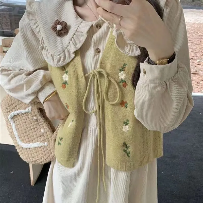 リボン花柄刺繍ニットベスト | 詳細画像1