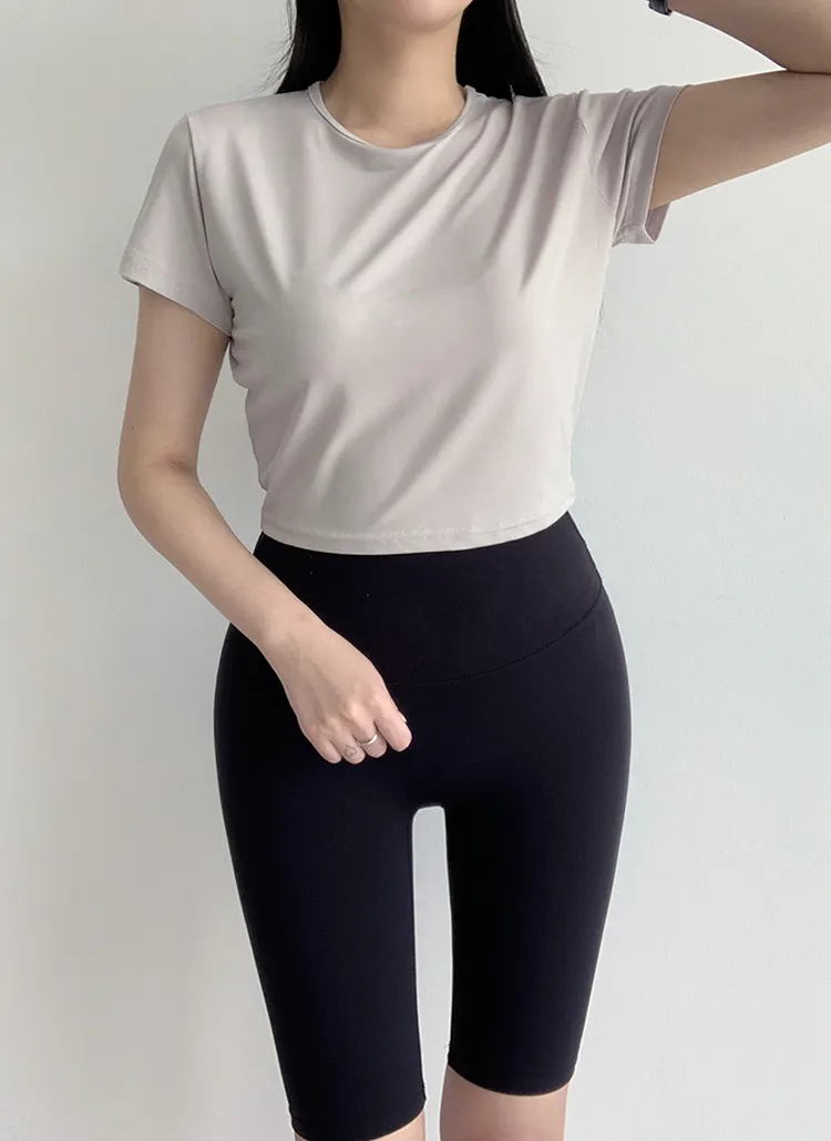 クロップド半袖Tシャツ | paknamae | 詳細画像1