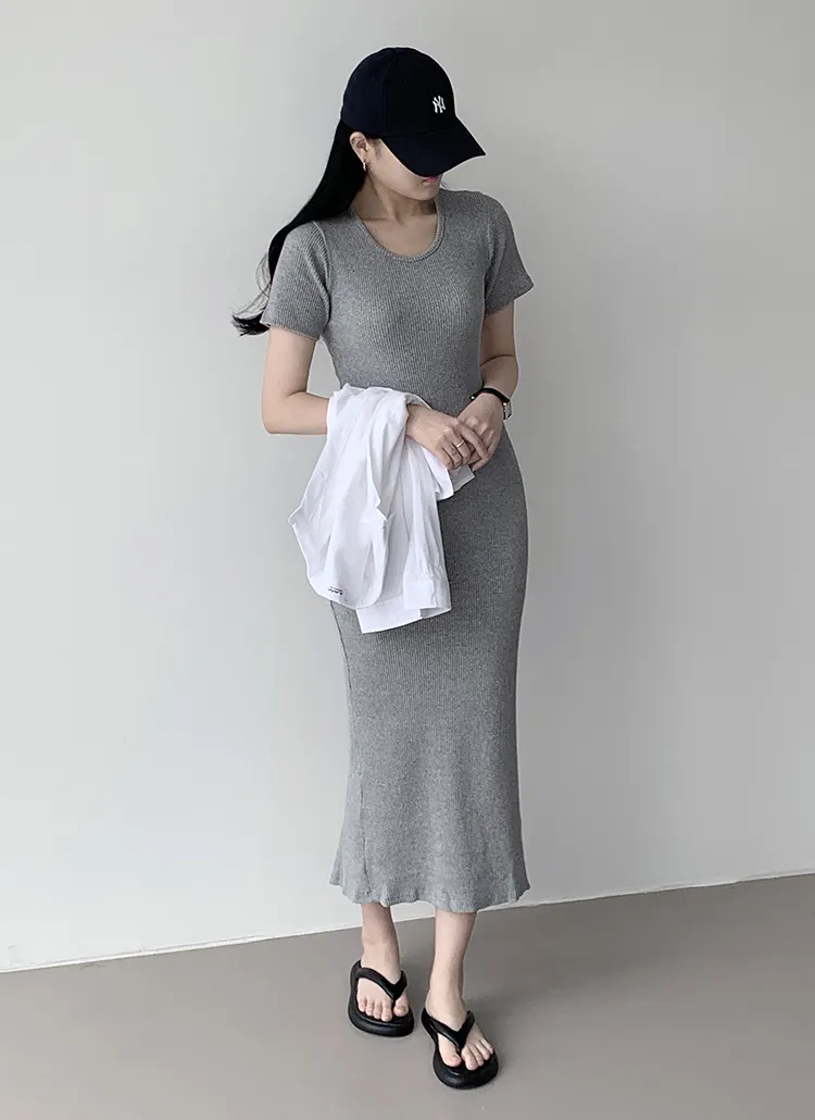 Uネックバックスリットリブ半袖ロングワンピース | paknamae | 詳細画像1