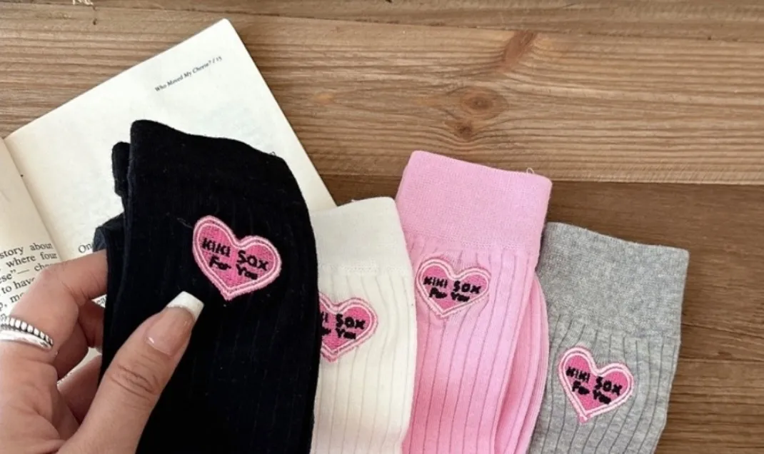 ハート刺繍リブソックス | 詳細画像1