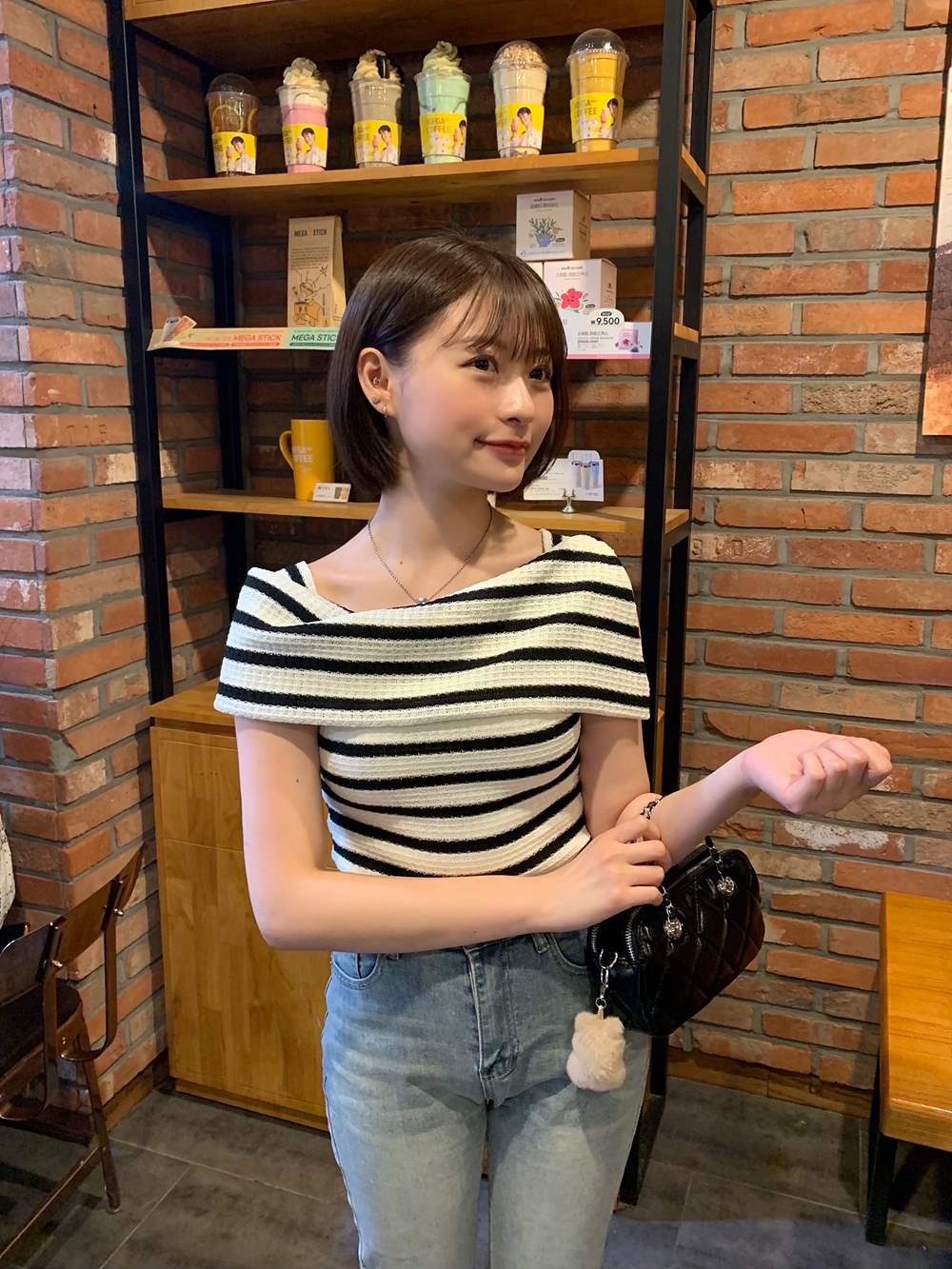 アンバランスオフショル風ボーダーTシャツ | 詳細画像9