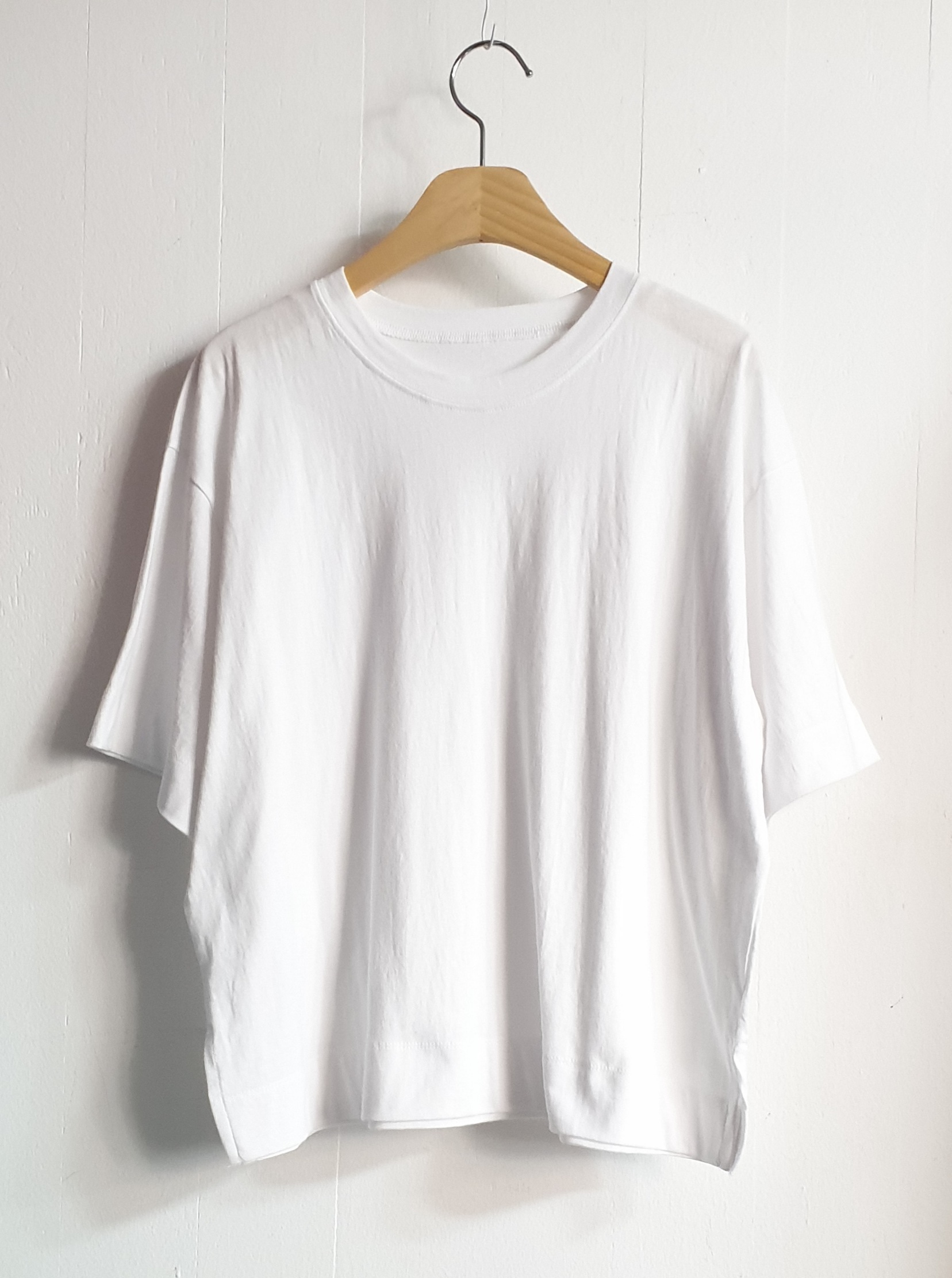 ラウンドネックスリットルーズ半袖Tシャツ | 詳細画像2