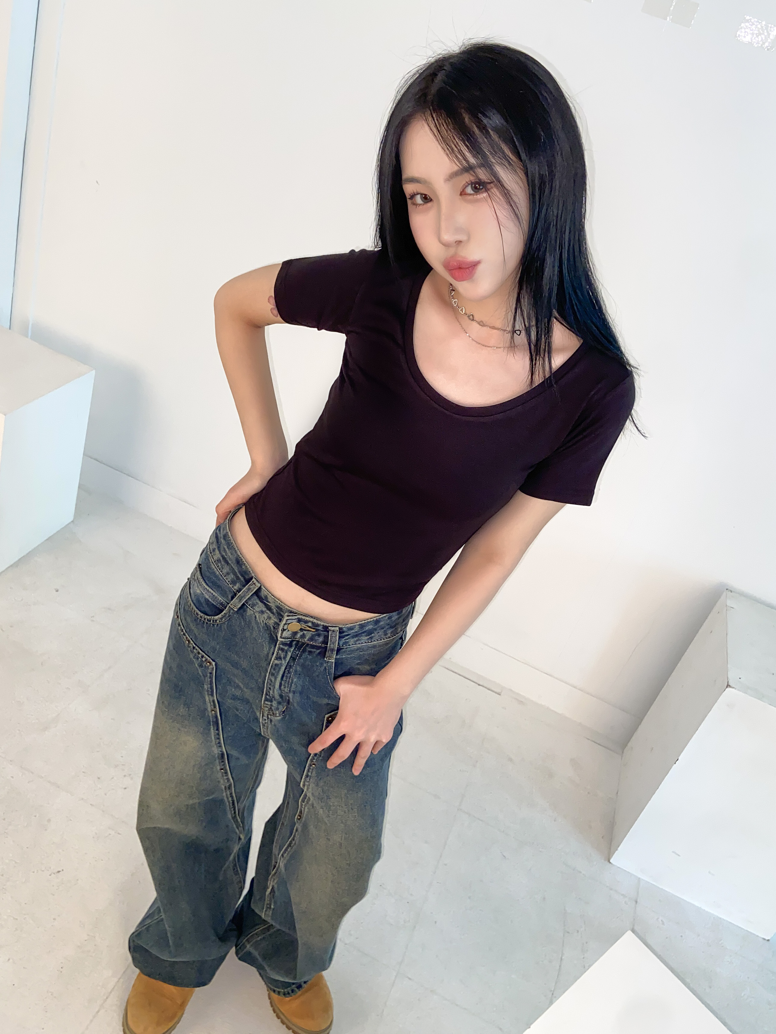 クロップドUネック半袖Tシャツ | 詳細画像15