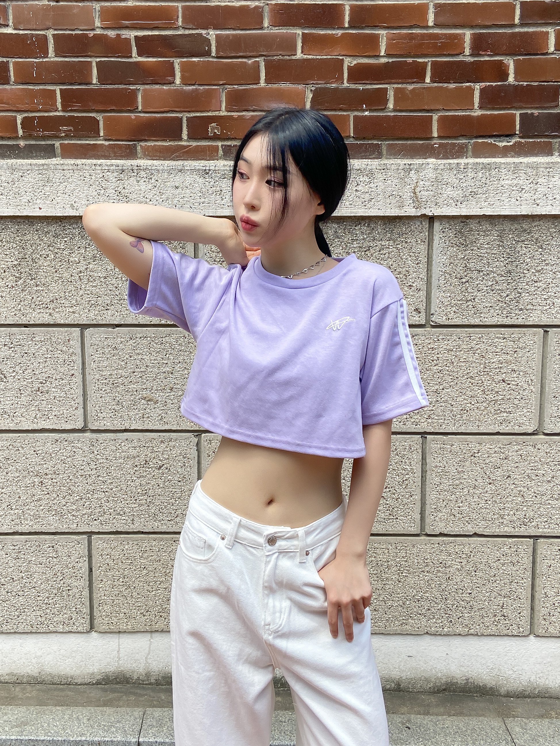 ダブルライン刺繍クロップド半袖Tシャツ | 詳細画像16