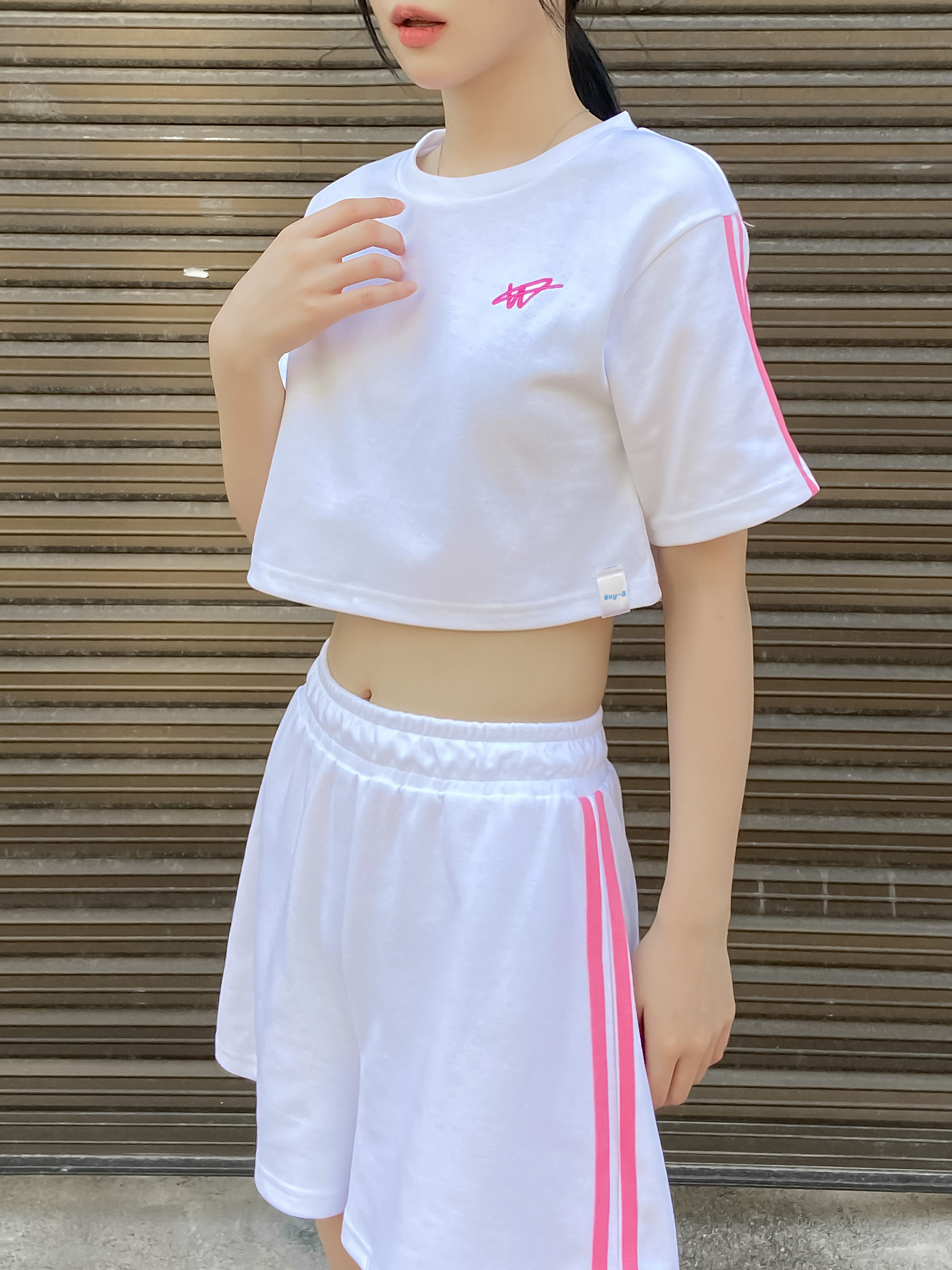 ダブルライン刺繍クロップド半袖Tシャツ | 詳細画像9