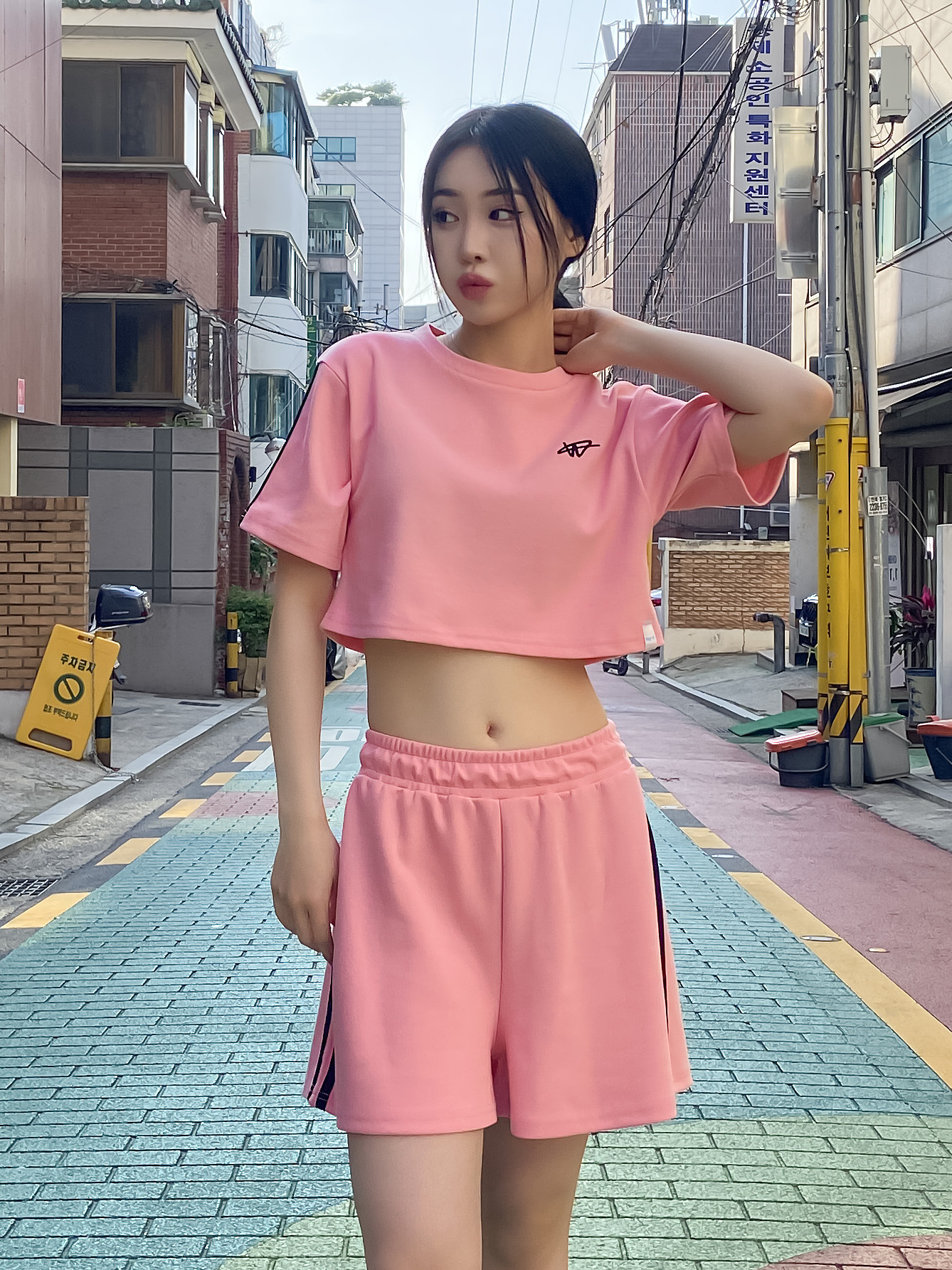 ダブルライン刺繍クロップド半袖Tシャツ | 詳細画像6