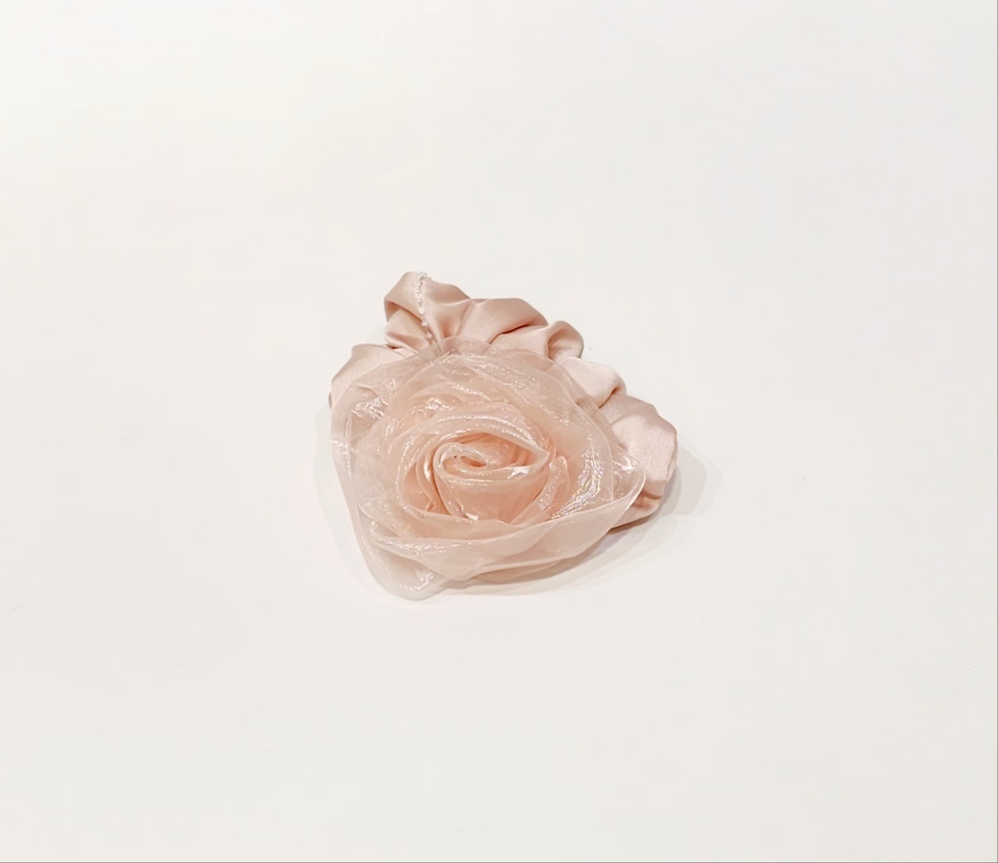 シフォンローズコサージュシルキーシュシュ | 詳細画像3