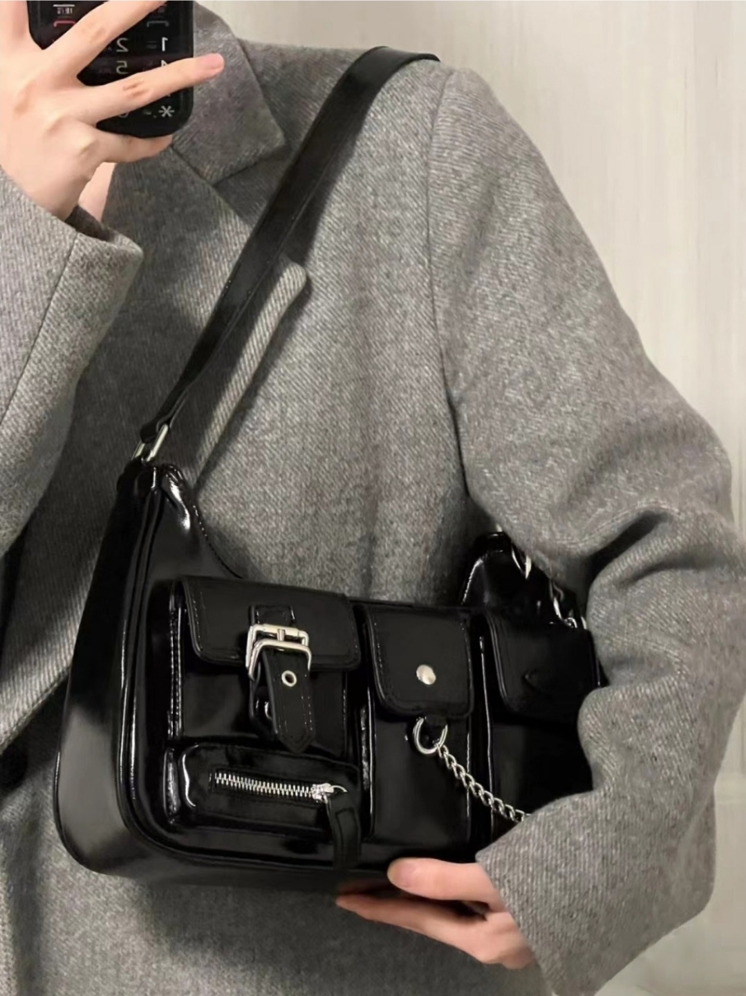 2WAYベルトチェーンマルチポケットバッグ | 詳細画像2