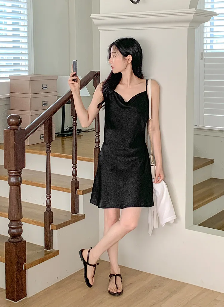 サテンドレープリボンミニキャミワンピース | レディースファッション  