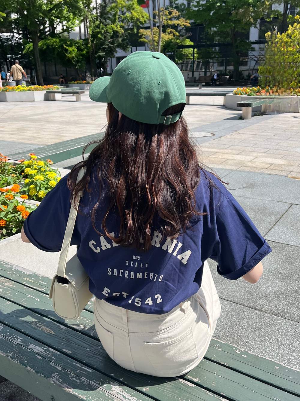 CALIFORNIAバッグロゴTシャツ | 詳細画像2