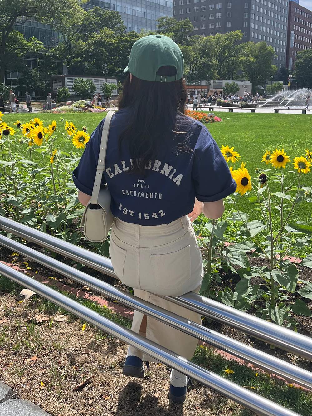 CALIFORNIAバッグロゴTシャツ | 詳細画像7