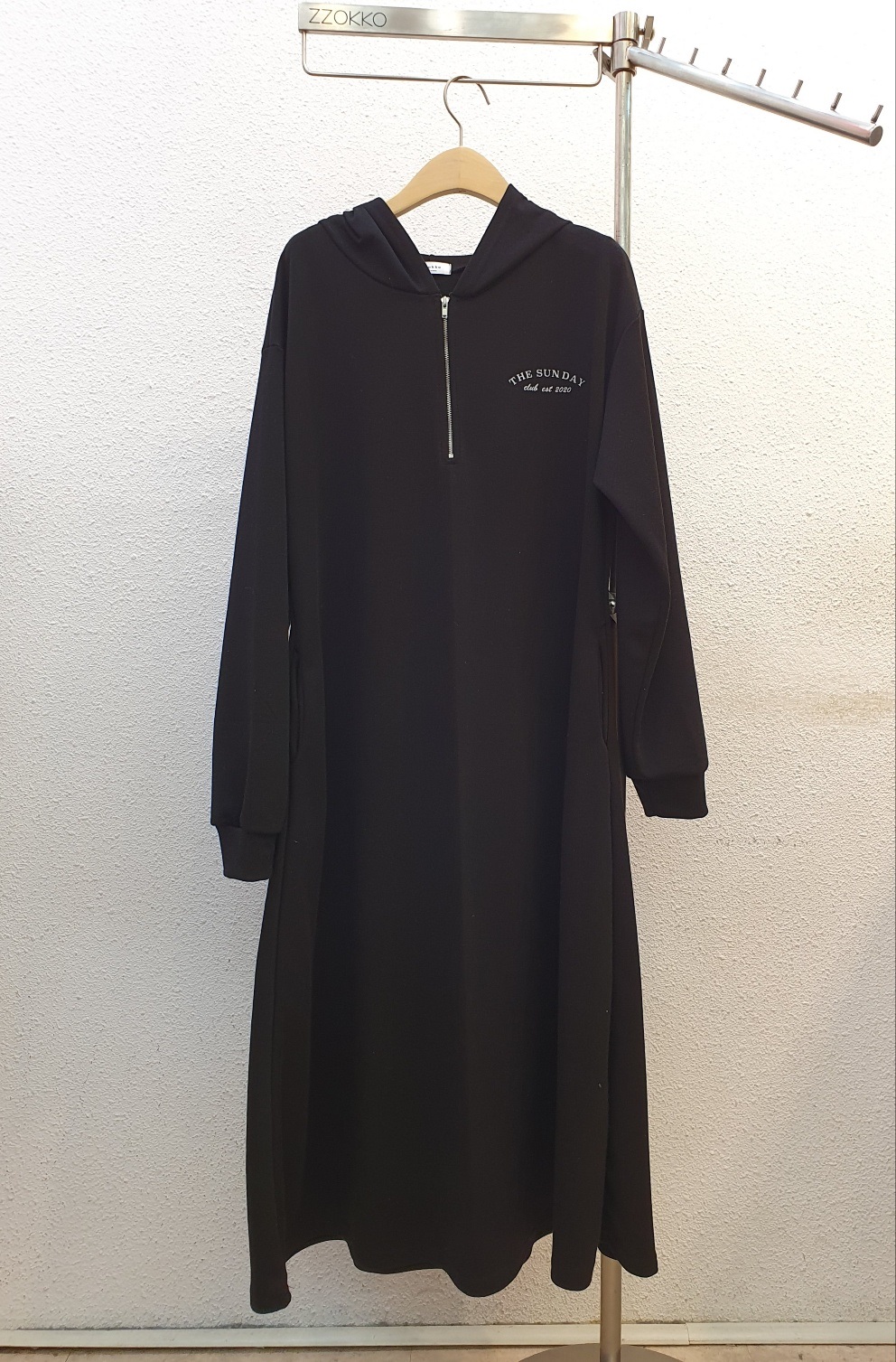 英字レタリングハーフジップパーカーワンピース | 詳細画像20