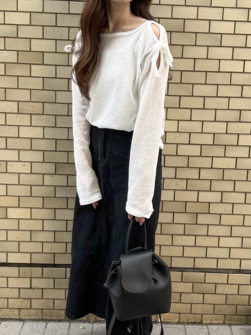 リネン混オープンショルダーリボンTシャツ | 詳細画像4
