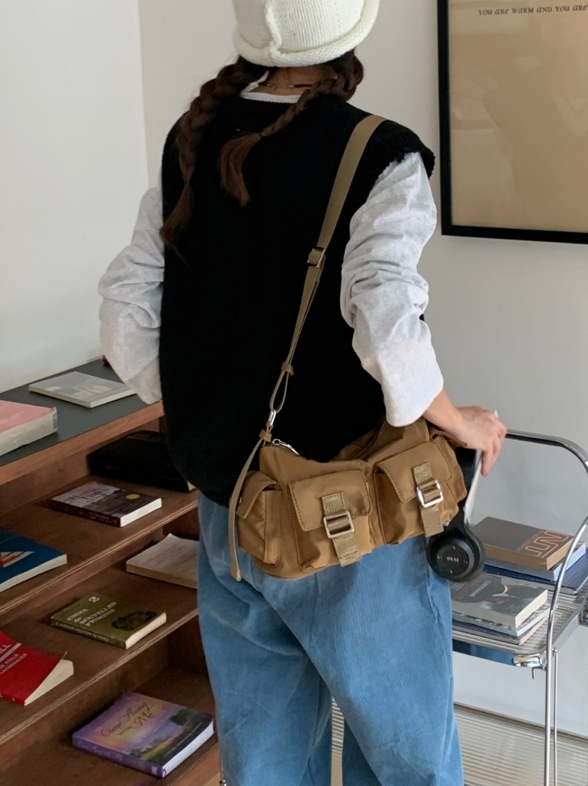 2WAYベルトマルチフラップポケットバッグ | 詳細画像2