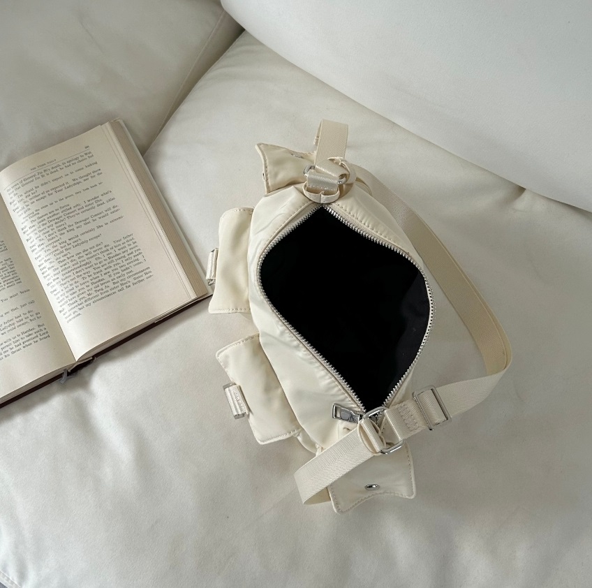 2WAYベルトマルチフラップポケットバッグ | 詳細画像3