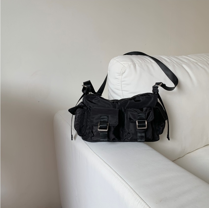 2WAYベルトマルチフラップポケットバッグ | 詳細画像10