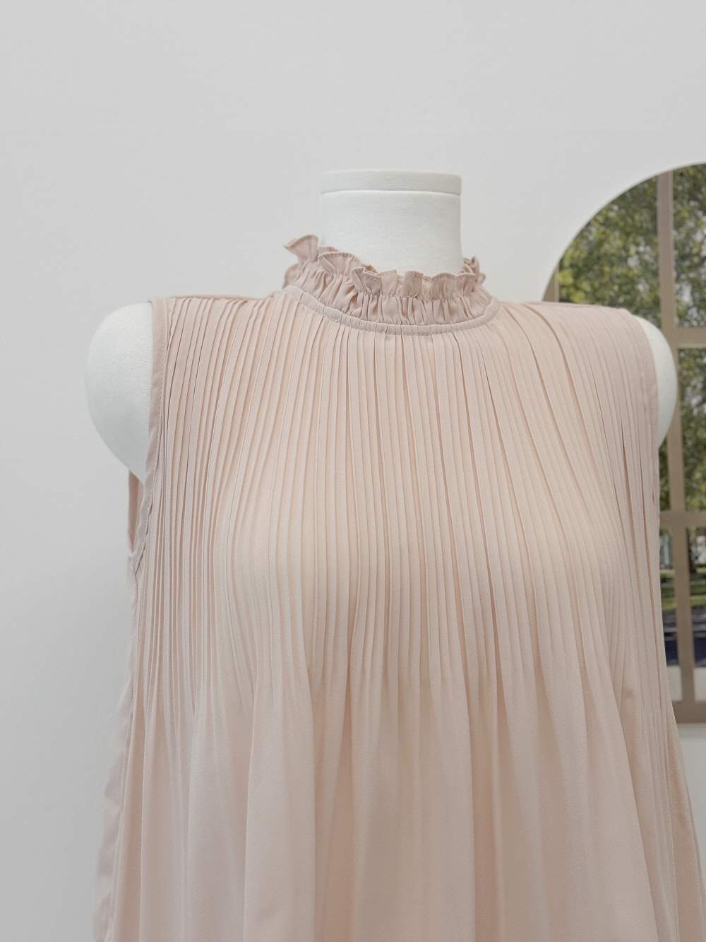 フリルネックノースリーブブラウス | 詳細画像22