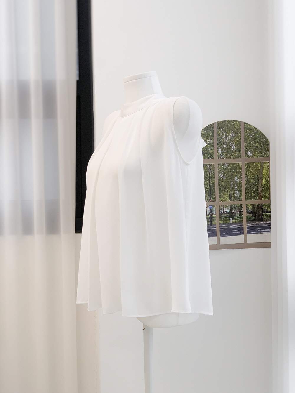 ハイネックノースリーブブラウス | 詳細画像25