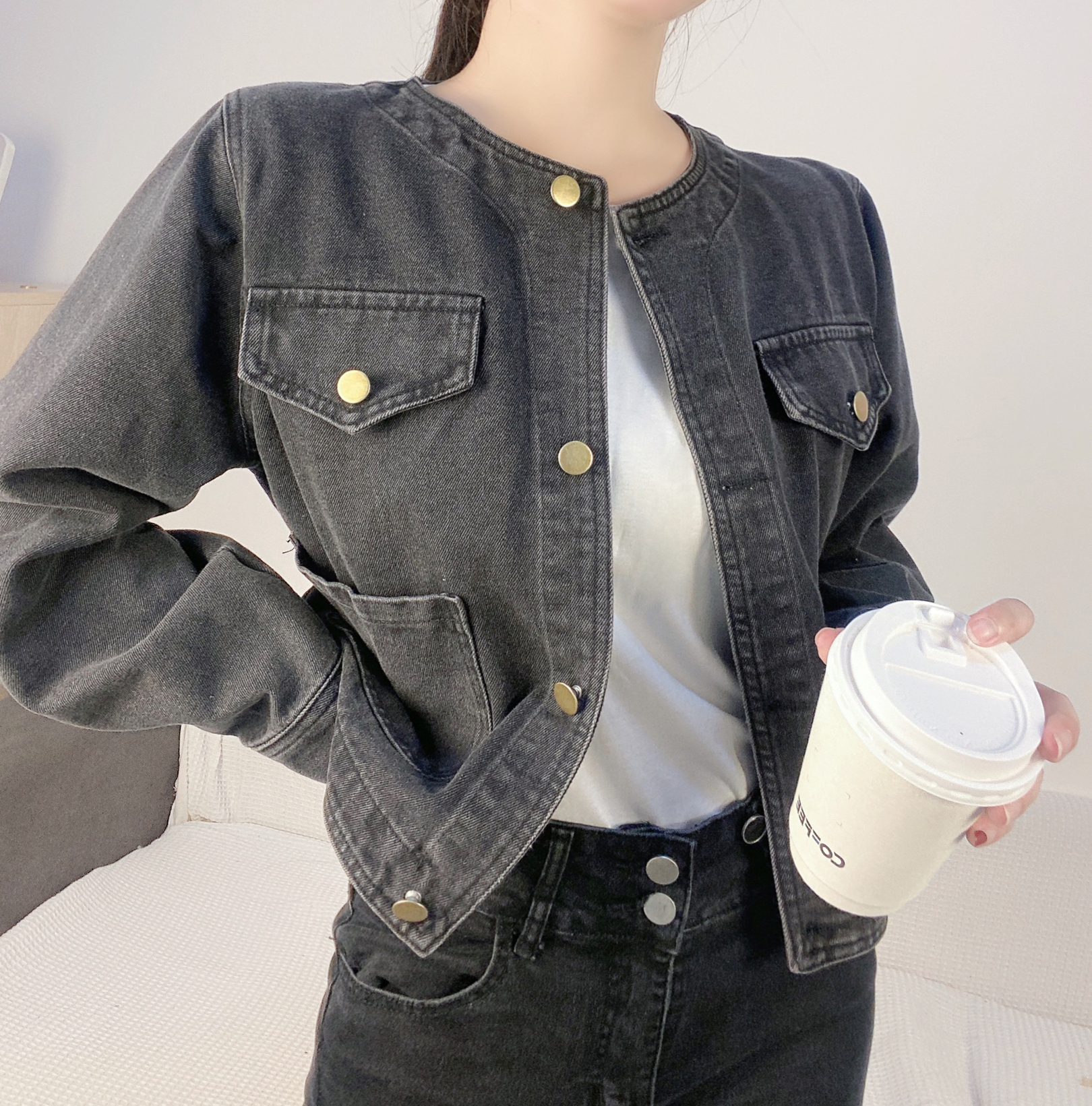 ゴールドボタンノーカラーデニムジャケット | 詳細画像15