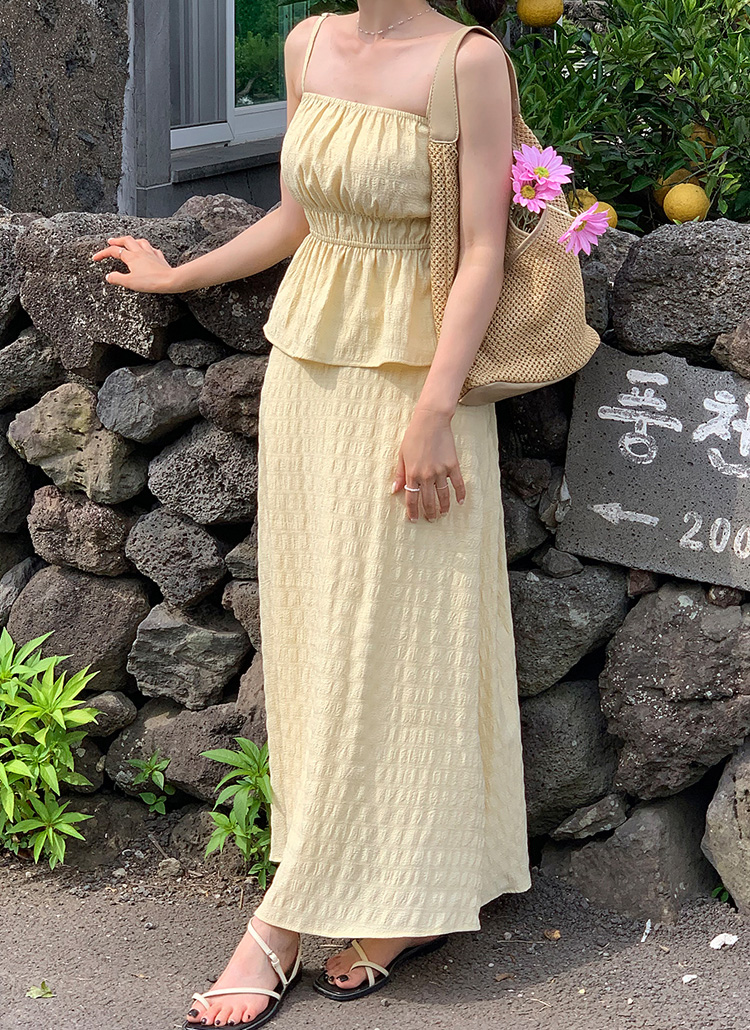 新品未使用✨エブール　スパングルチェック デザインヘムビスチェ　トップス　38 24fw 完売 ebure エブール スパングルチェック デザインヘム