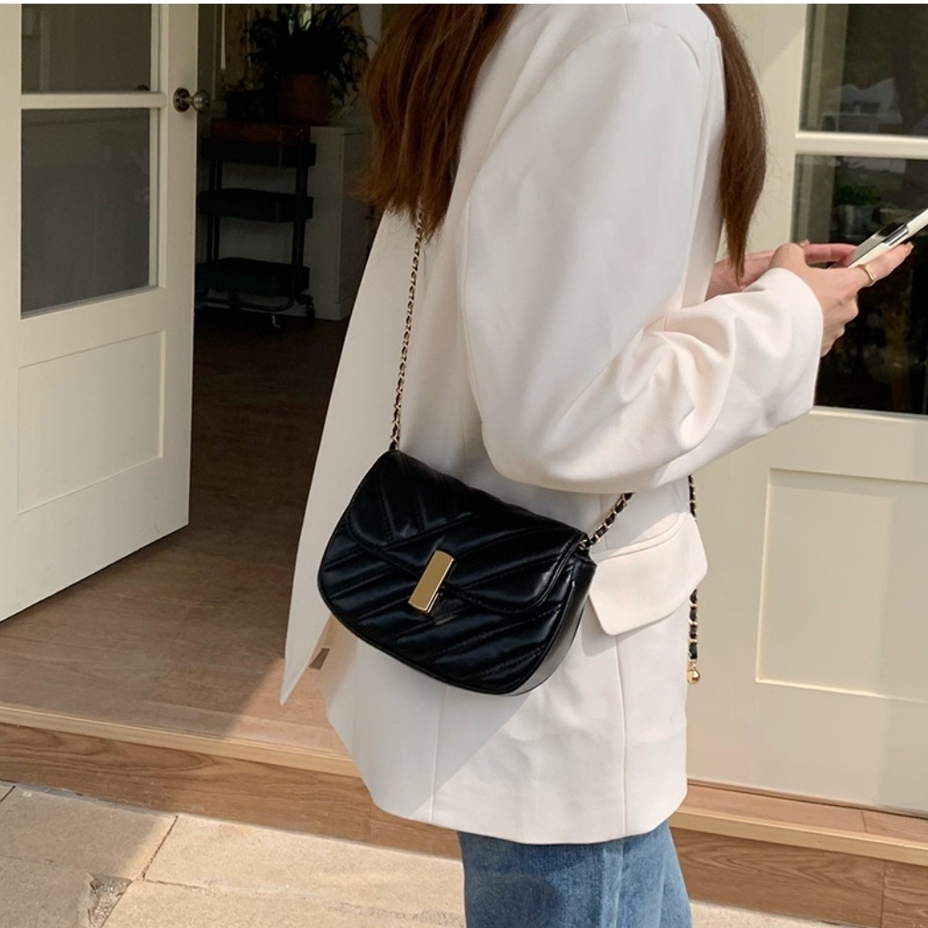 キルティングゴールドバーチェーンバッグ | 詳細画像5