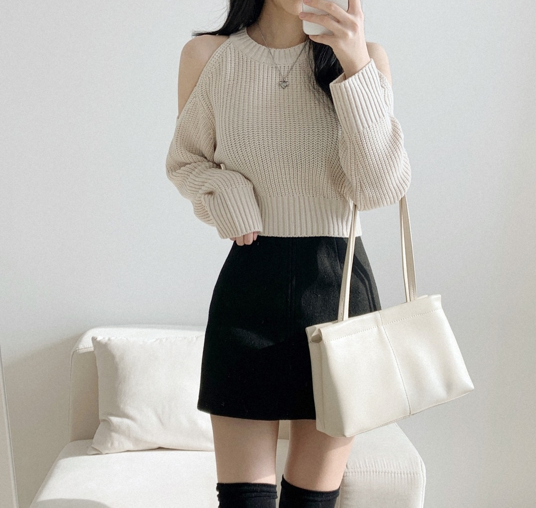 オープンショルダークロップドミドルゲージニット | 詳細画像5