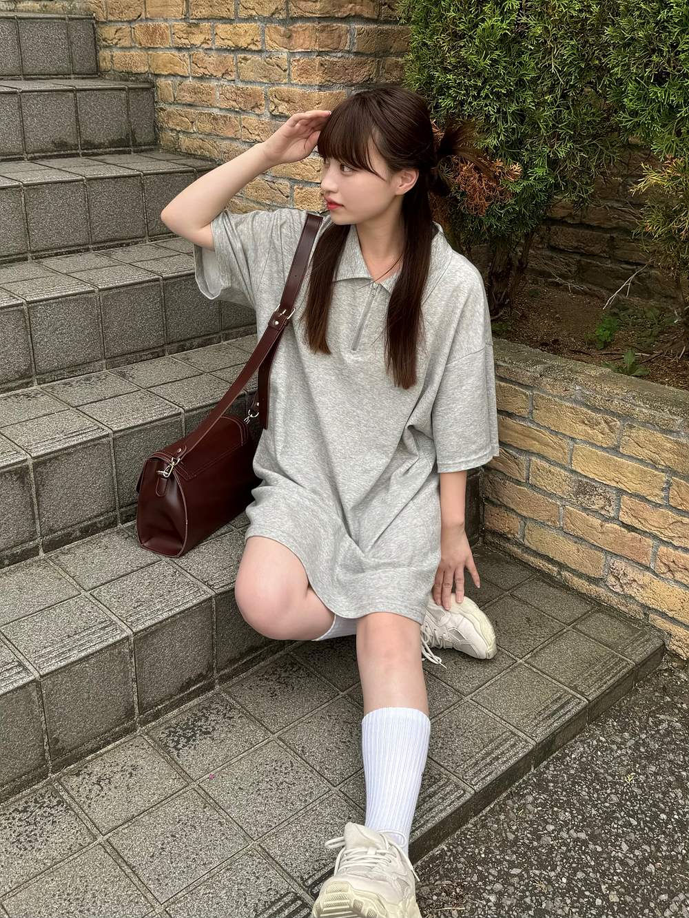 ハーフジップカラー半袖ミニワンピース | 詳細画像2
