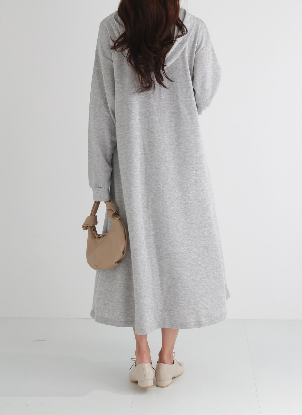 レタリングフードワンピース | 詳細画像4