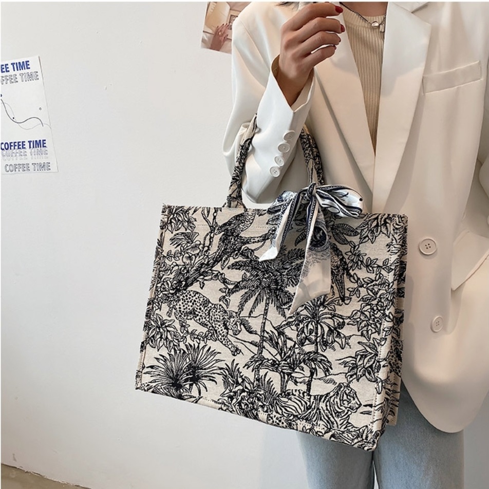 スカーフ付ボタニカルトートバッグ | 詳細画像5