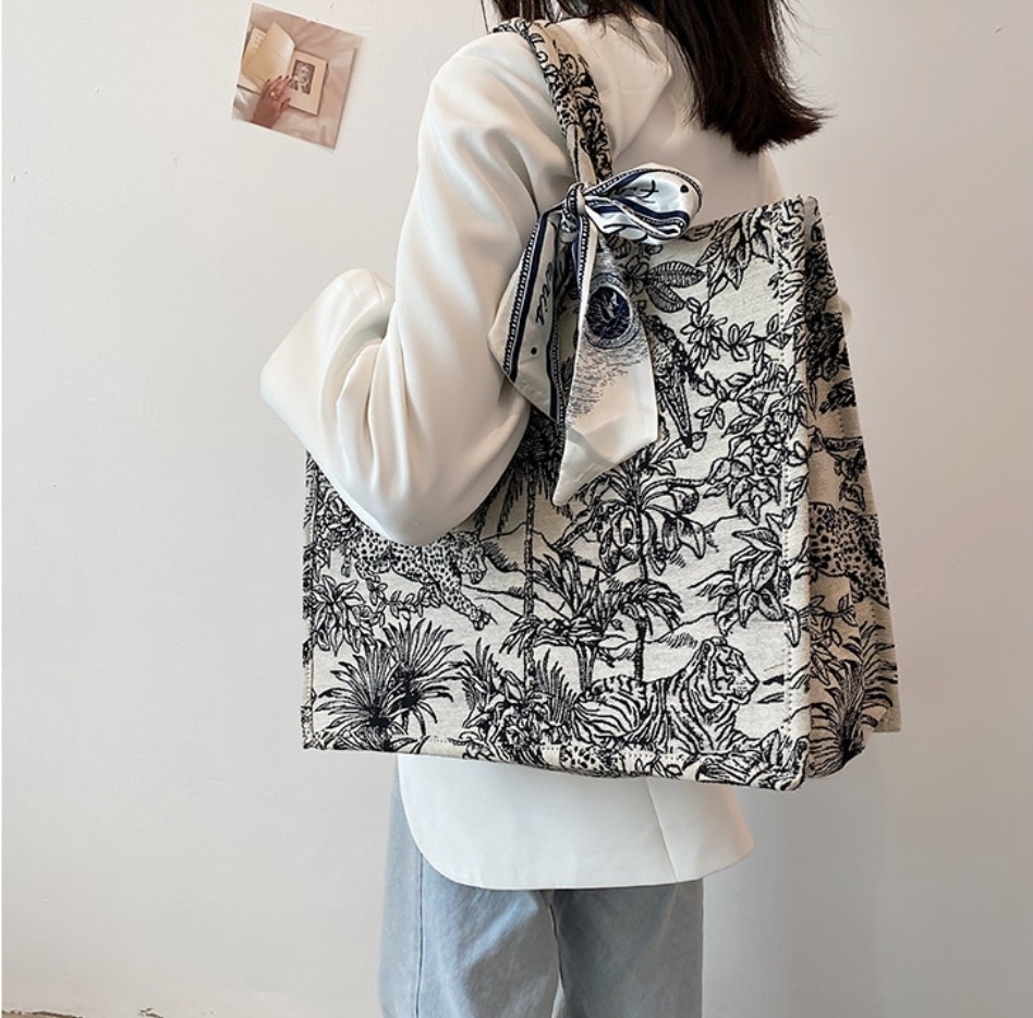 スカーフ付ボタニカルトートバッグ | 詳細画像6