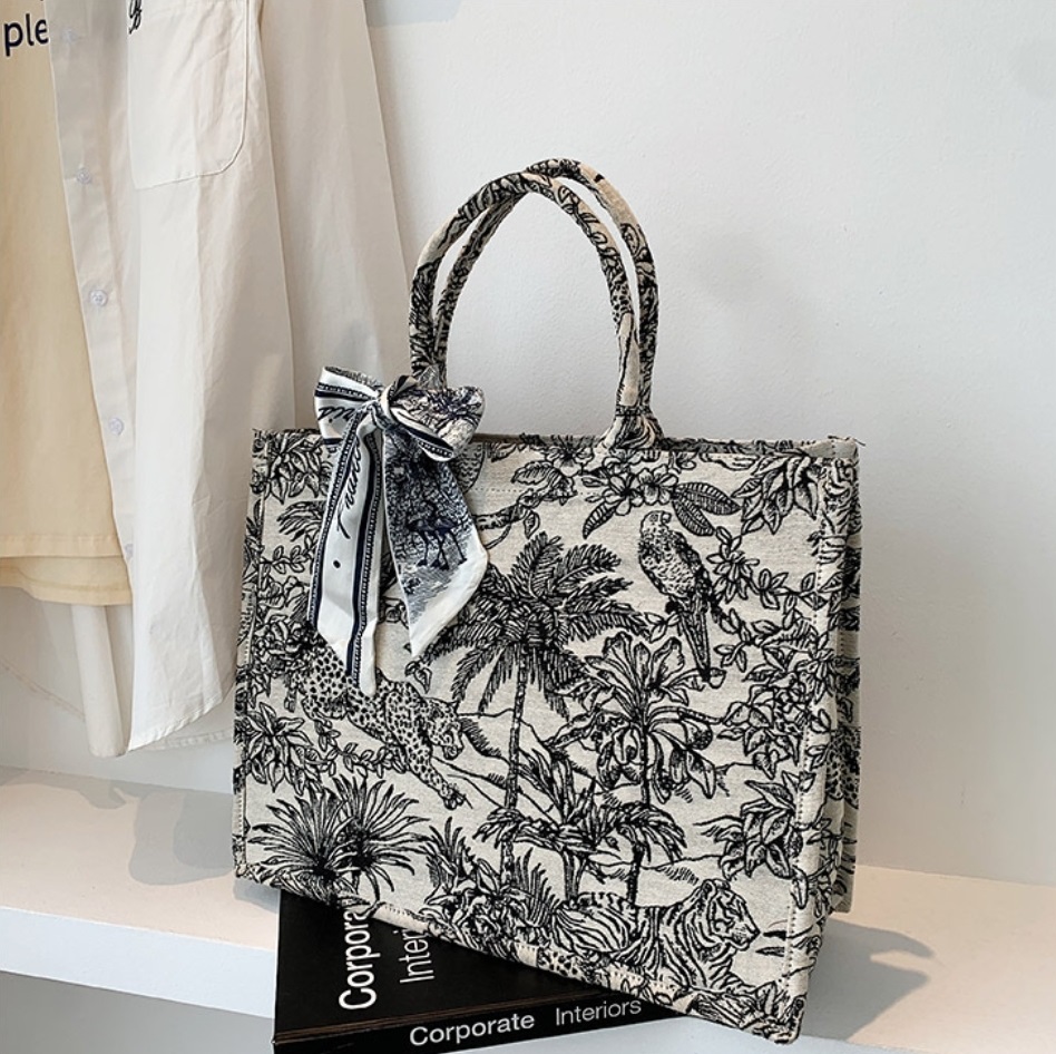 スカーフ付ボタニカルトートバッグ | 詳細画像7