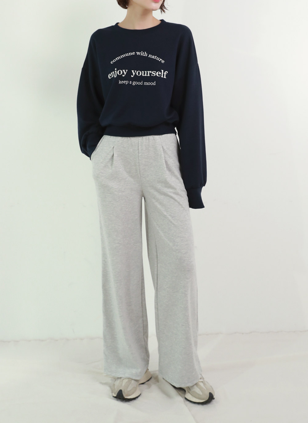 enjoy配色レタリングスウェット | 詳細画像4