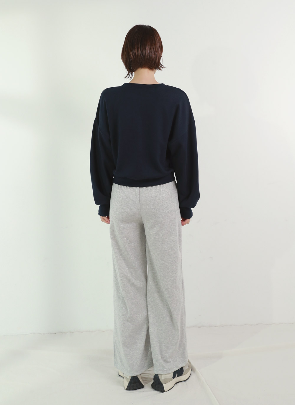 enjoy配色レタリングスウェット | 詳細画像9