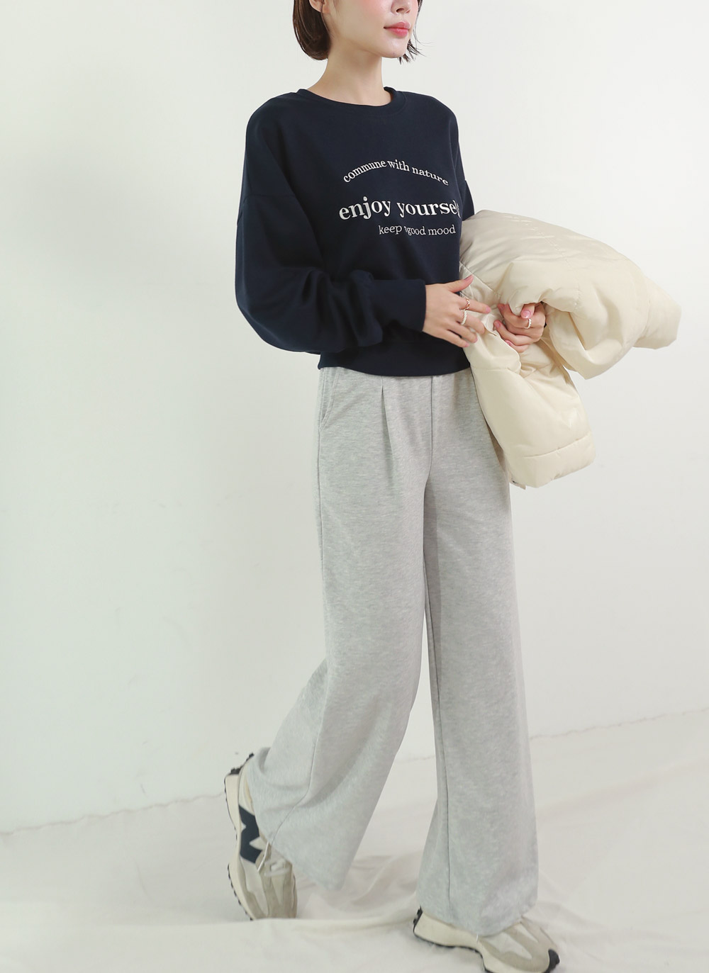 enjoy配色レタリングスウェット | 詳細画像10