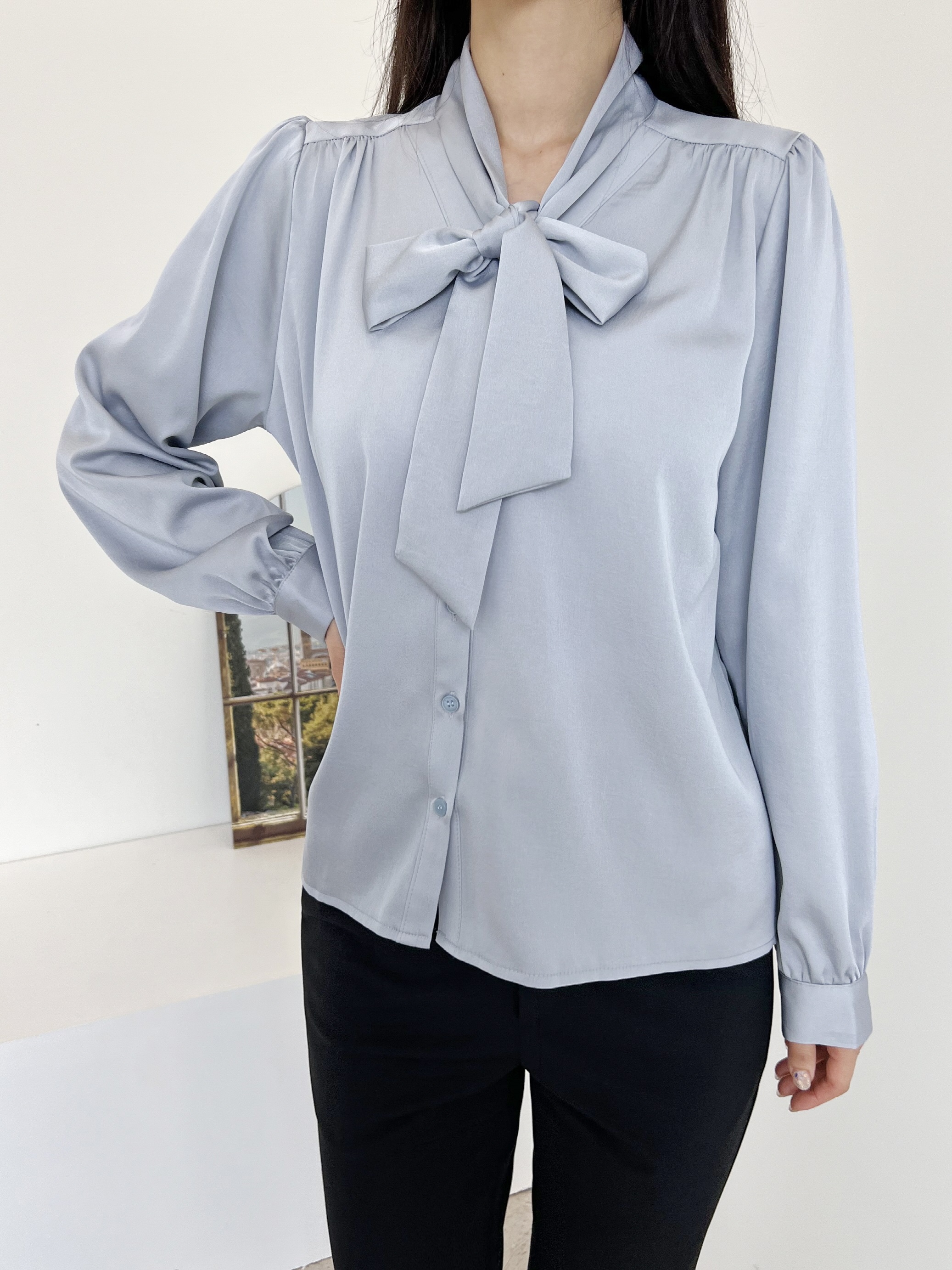 ギャザーVネックリボンタイブラウス | 詳細画像9